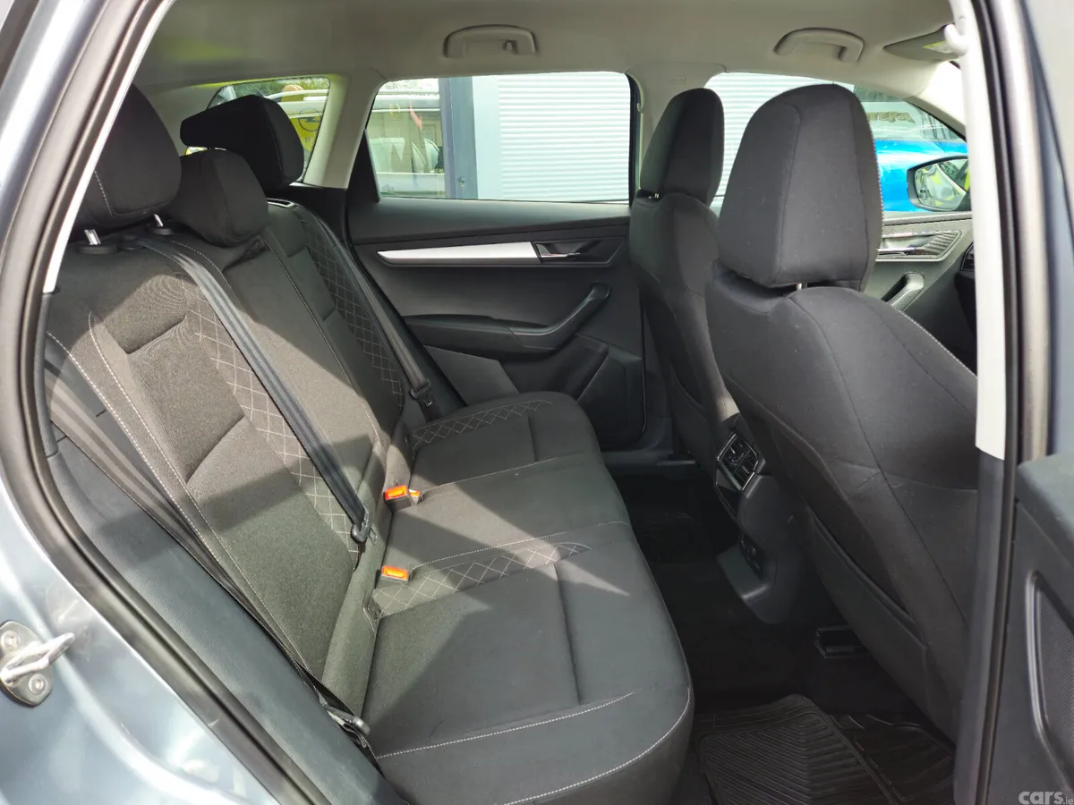 Skoda Karoq Estate/Jeep, Diesel, 2021, Grey
