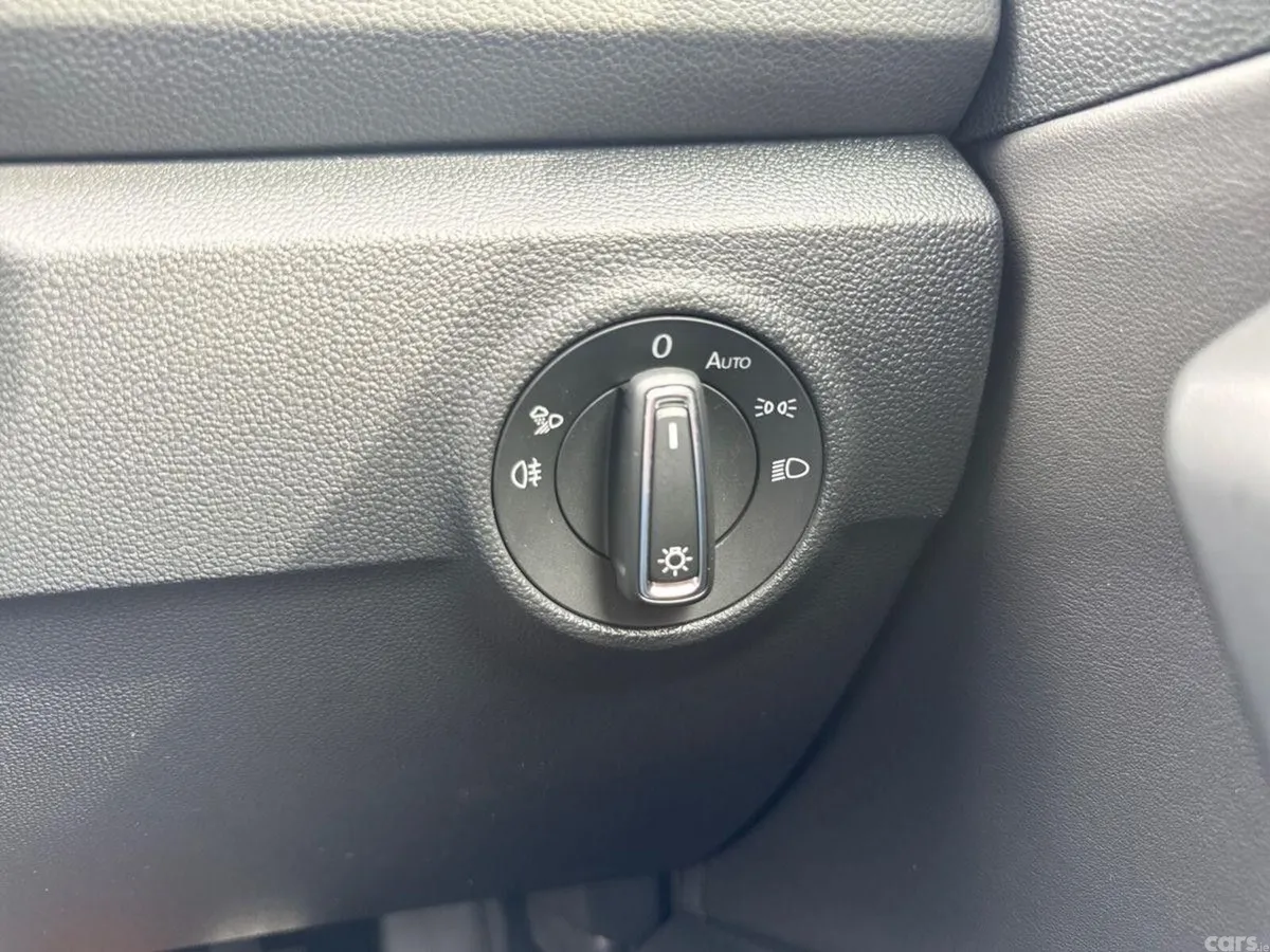 Volkswagen T-Roc SUV, Petrol, 2025, Black
