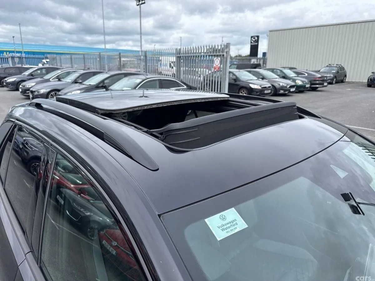 Volkswagen T-Roc SUV, Petrol, 2025, Black