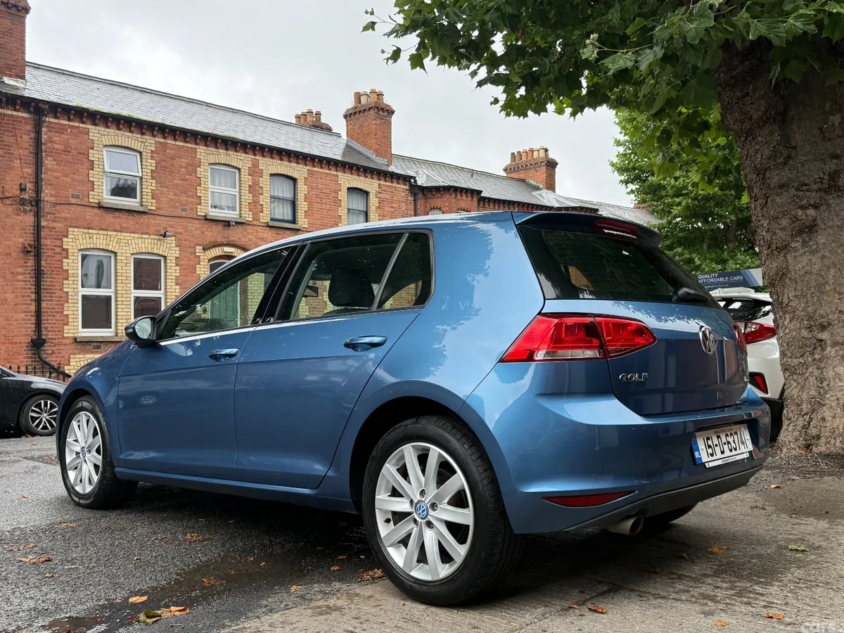 Volkswagen Golf Hatchback, Petrol, 2015, Blue