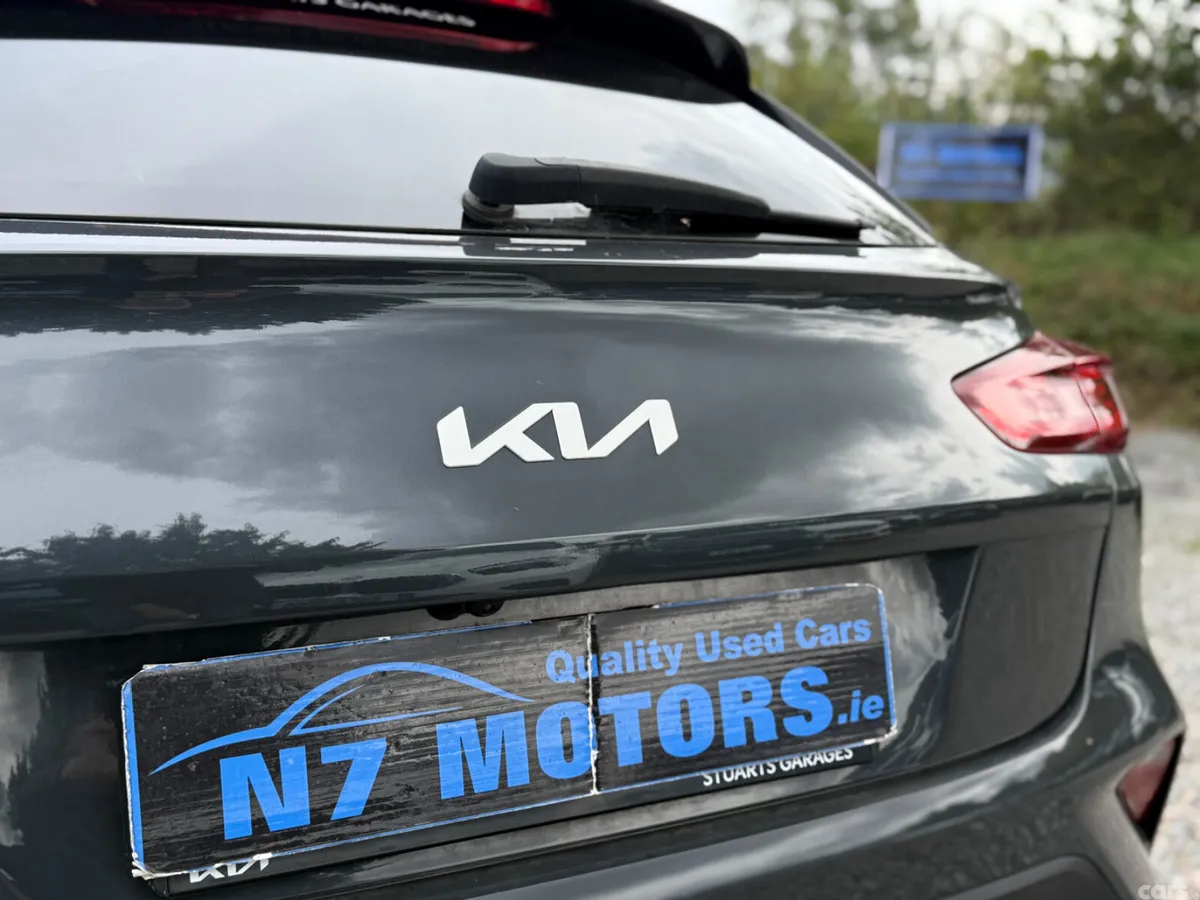 Kia XCeed Hatchback, Petrol Plug-in Hybrid, 2022, Grey