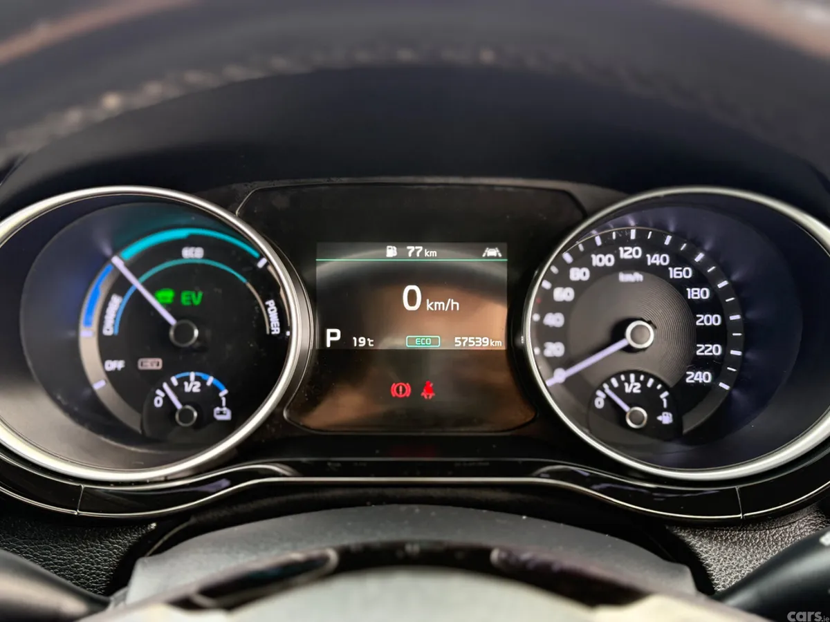 Kia XCeed Hatchback, Petrol Plug-in Hybrid, 2022, Grey