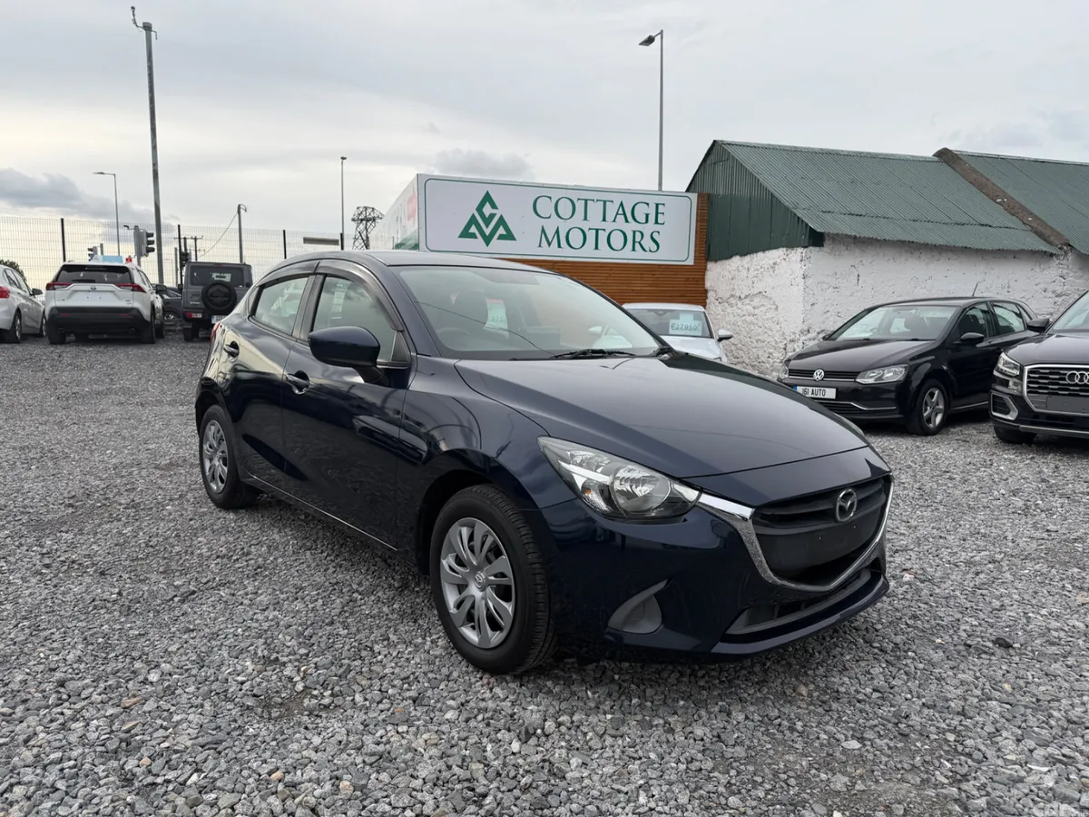 Mazda Demio Hatchback, Petrol, 2015, Blue