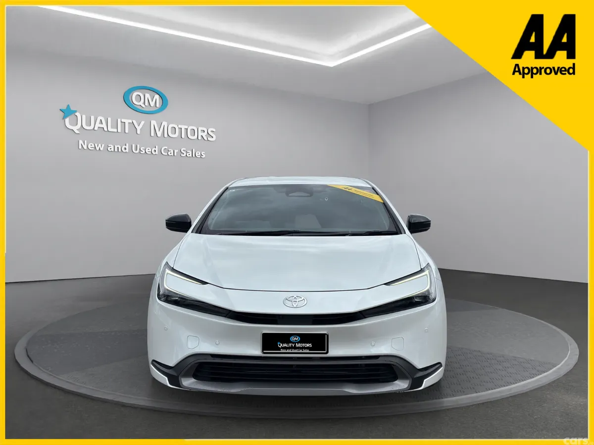 Toyota Prius Saloon, Petrol Hybrid, 2023, White