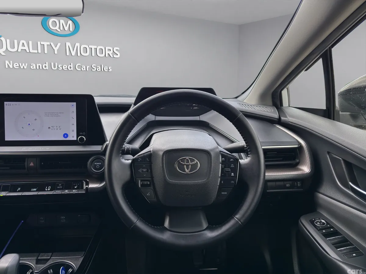 Toyota Prius Saloon, Petrol Hybrid, 2023, White