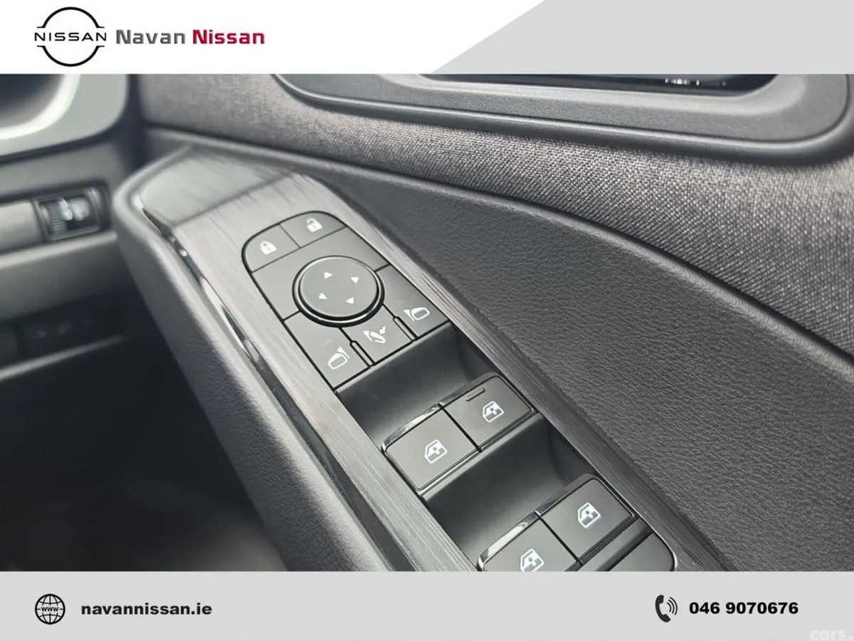 Nissan Qashqai MPV, Petrol, 2025, White
