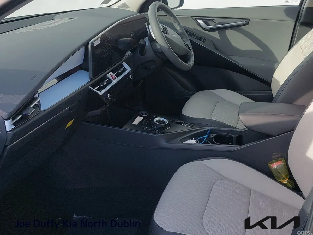 Kia Niro SUV, Electric, 2024, White