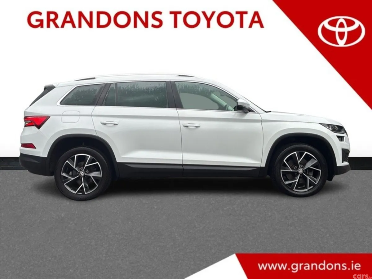 Skoda Kodiaq Estate, Diesel, 2023, White