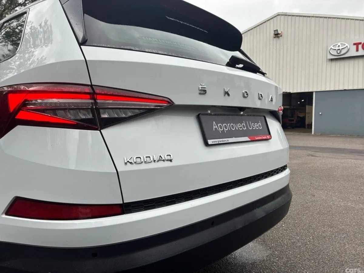 Skoda Kodiaq Estate, Diesel, 2023, White