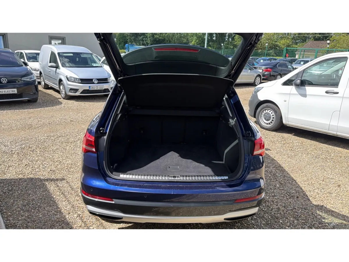 Audi Q3 SUV, Diesel, 2021, Blue