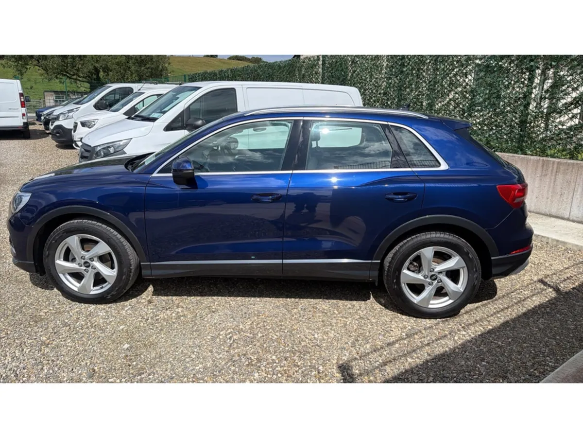 Audi Q3 SUV, Diesel, 2021, Blue