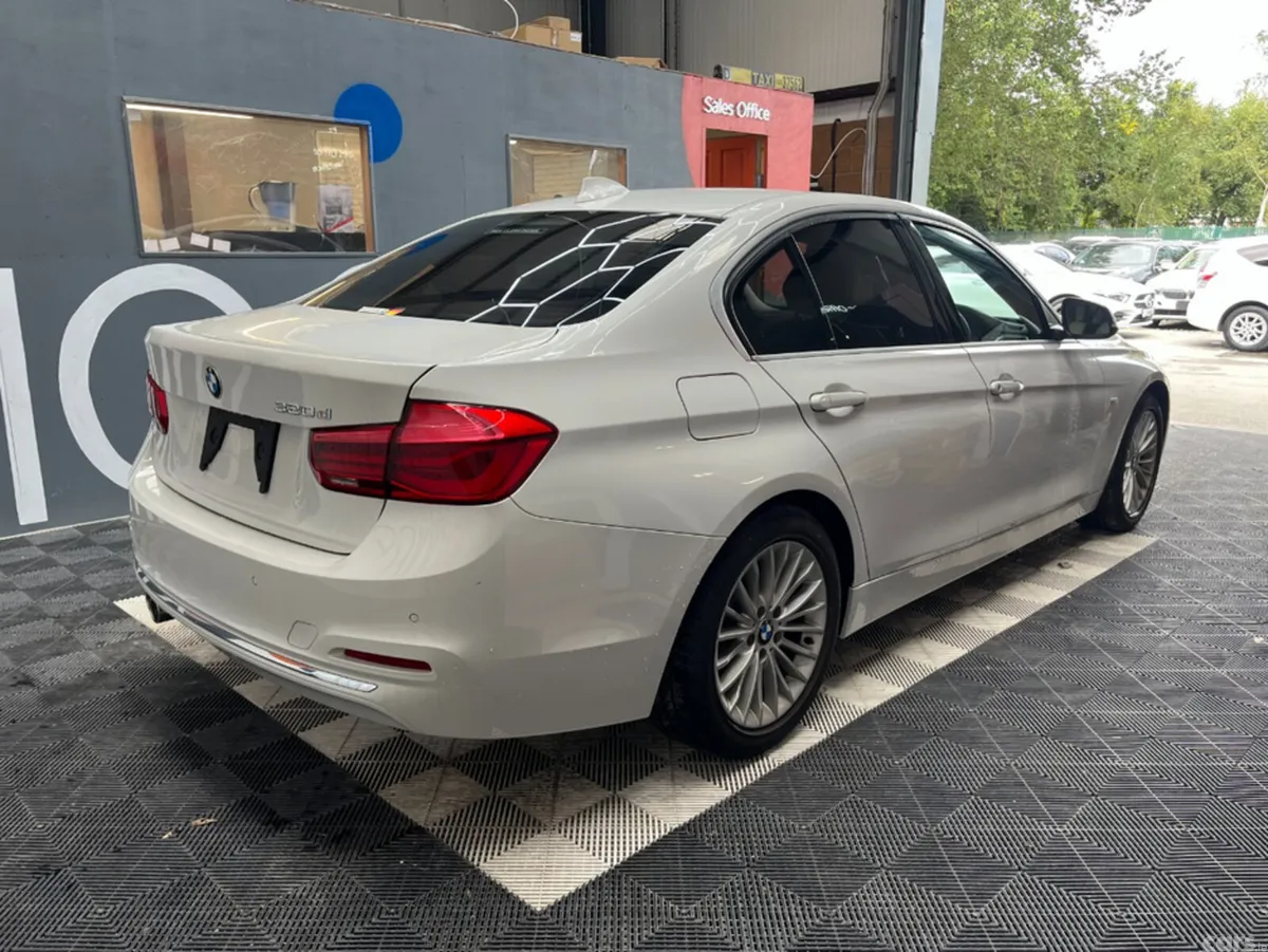 BMW 3-Series Saloon, Diesel, 2017, White