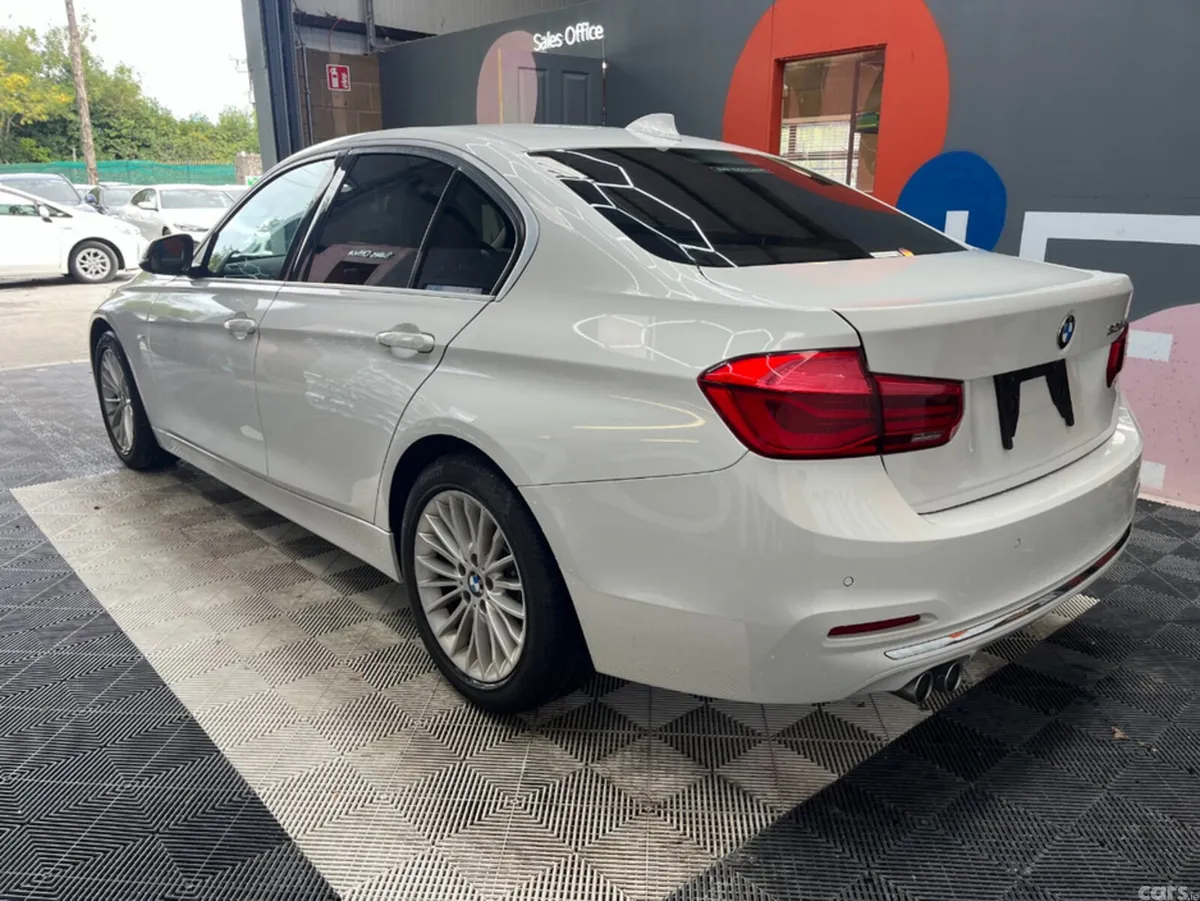 BMW 3-Series Saloon, Diesel, 2017, White