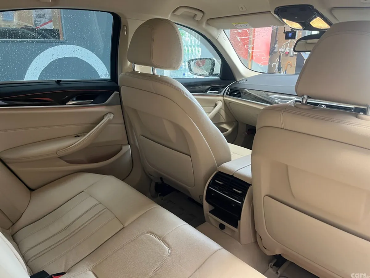 BMW 5-Series Saloon, Diesel, 2017, White