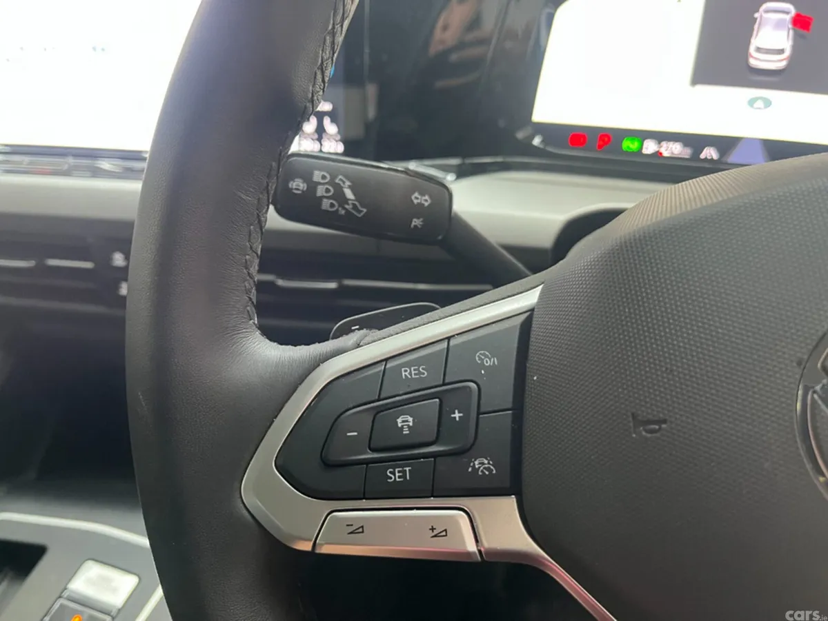 Volkswagen Golf Hatchback, Diesel, 2023, Blue