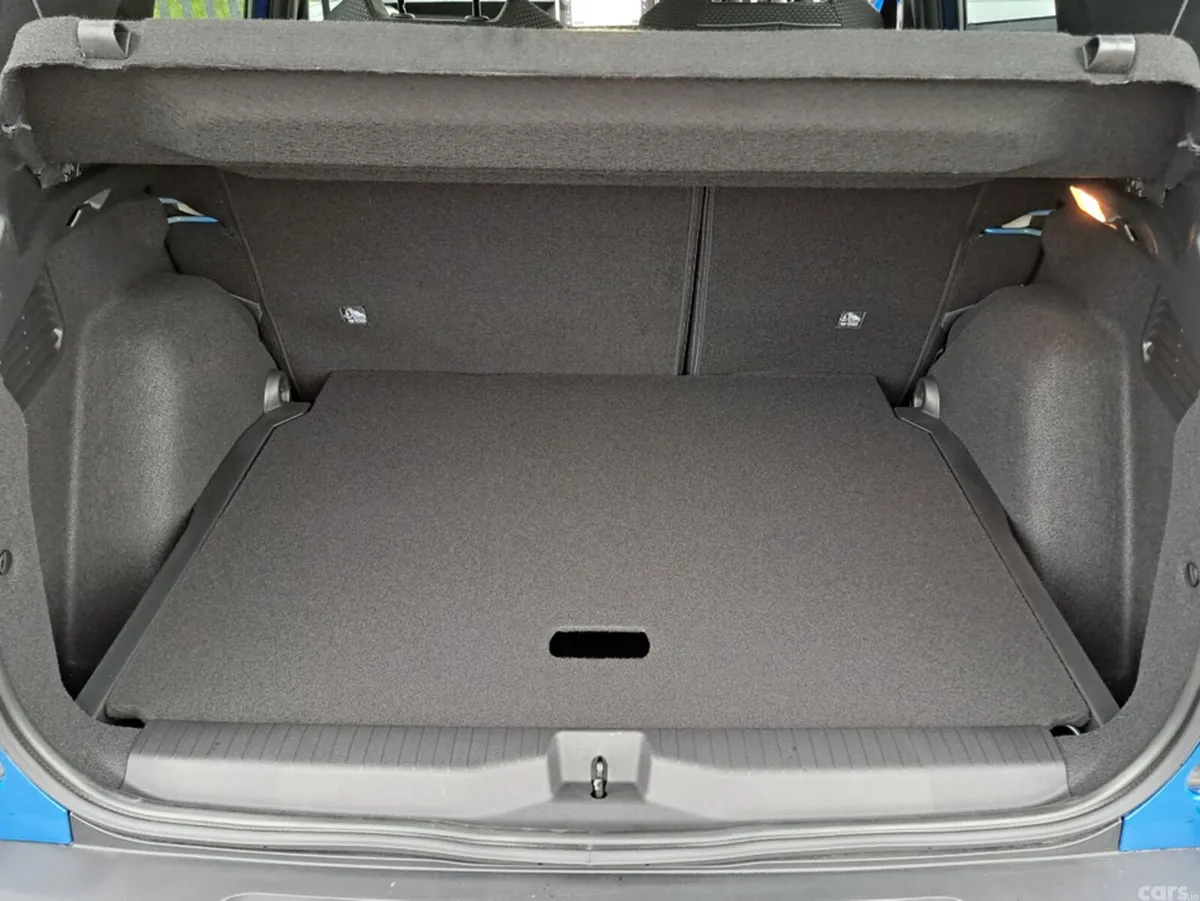 Opel Frontera SUV, Petrol Hybrid, 2027, Blue