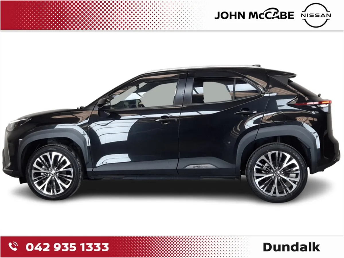 Toyota Yaris Cross SUV, Petrol Hybrid, 2023, Black