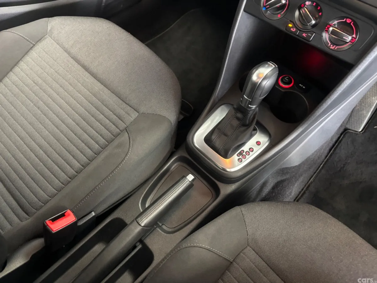 Volkswagen Polo Hatchback, Petrol, 2013, Black