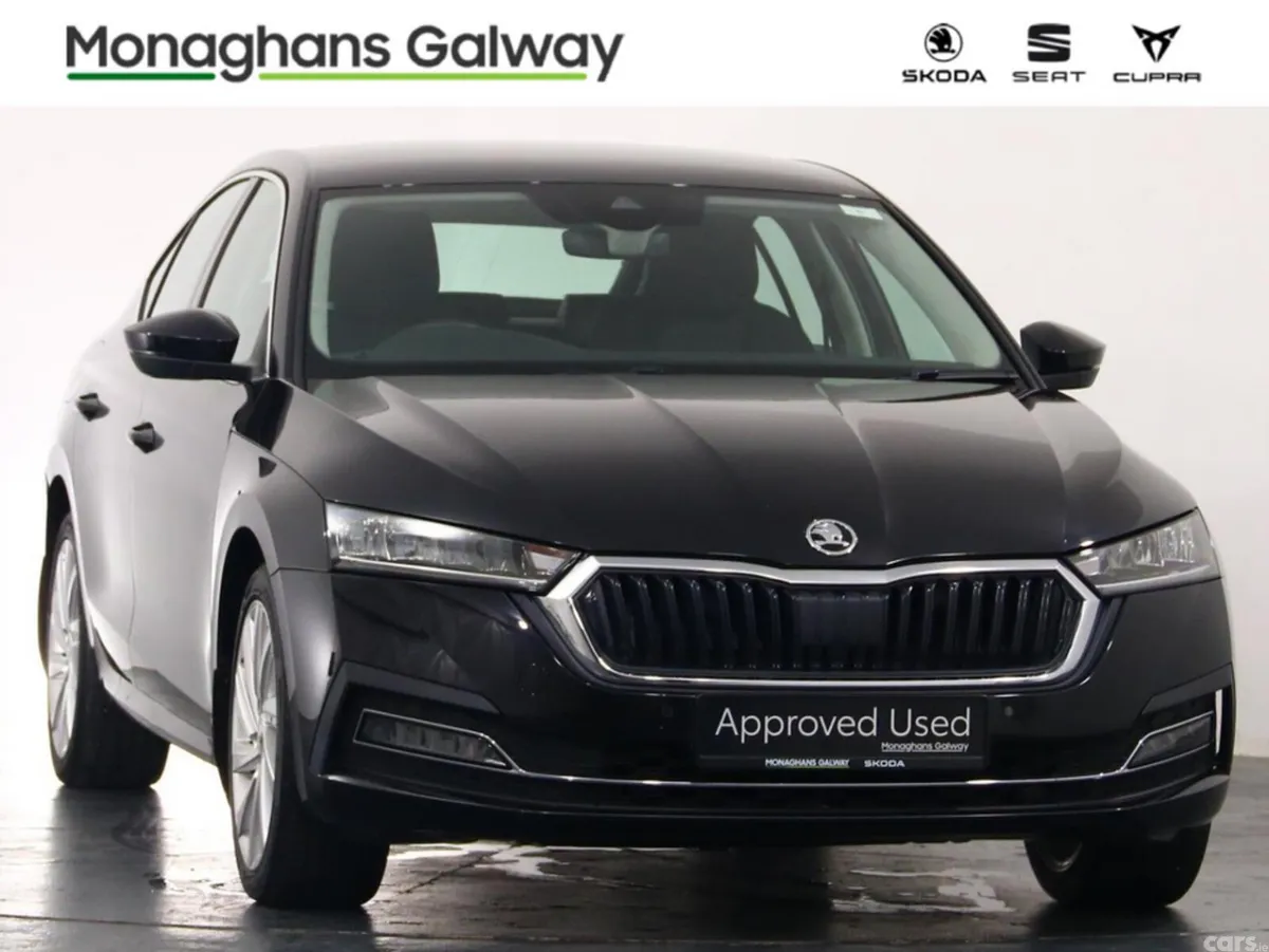 Skoda Octavia Hatchback, Diesel, 2021, Black