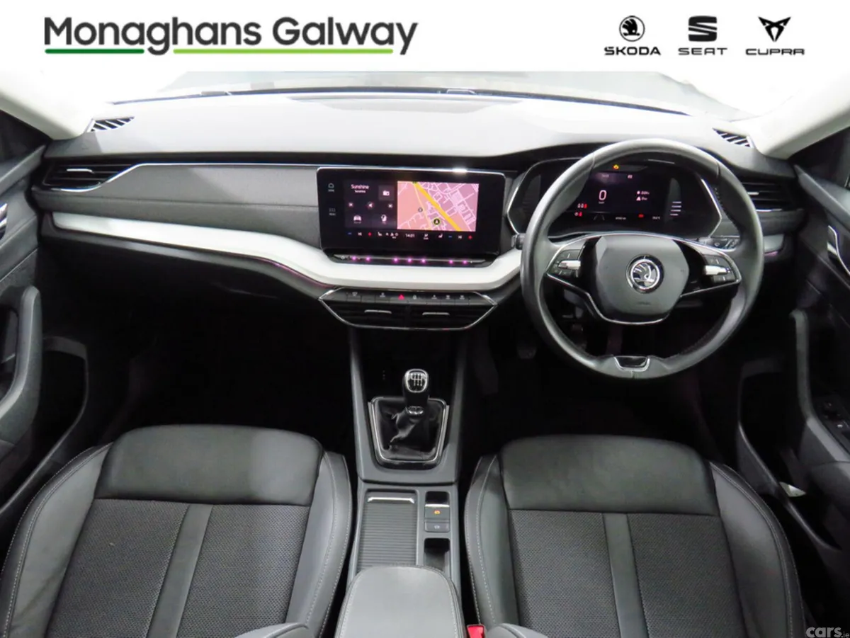 Skoda Octavia Hatchback, Diesel, 2021, Black