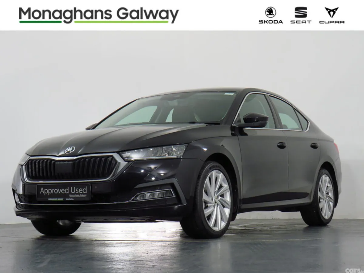 Skoda Octavia Hatchback, Diesel, 2021, Black