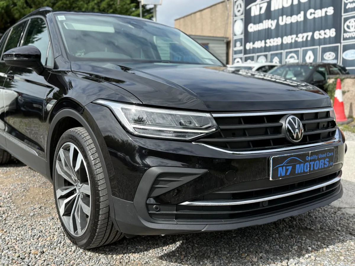 Volkswagen Tiguan SUV, Diesel, 2023, Black