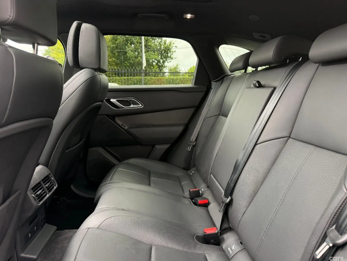 Land Rover Range Rover Velar Estate, Petrol Plug-in Hybrid, 2023, Black