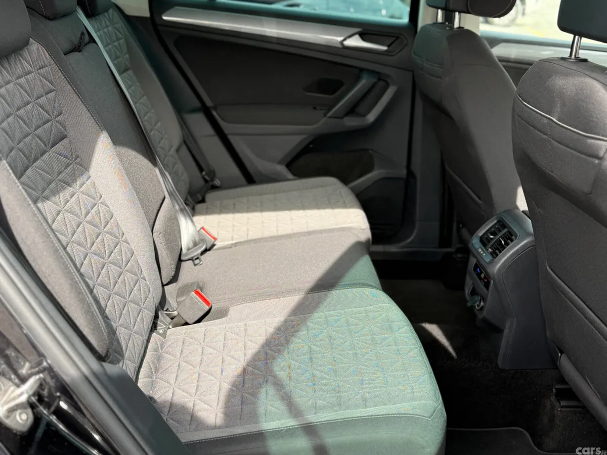Volkswagen Tiguan SUV, Diesel, 2023, Black