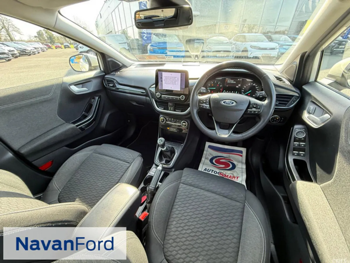 Ford Puma SUV, Petrol Hybrid, 2021, White