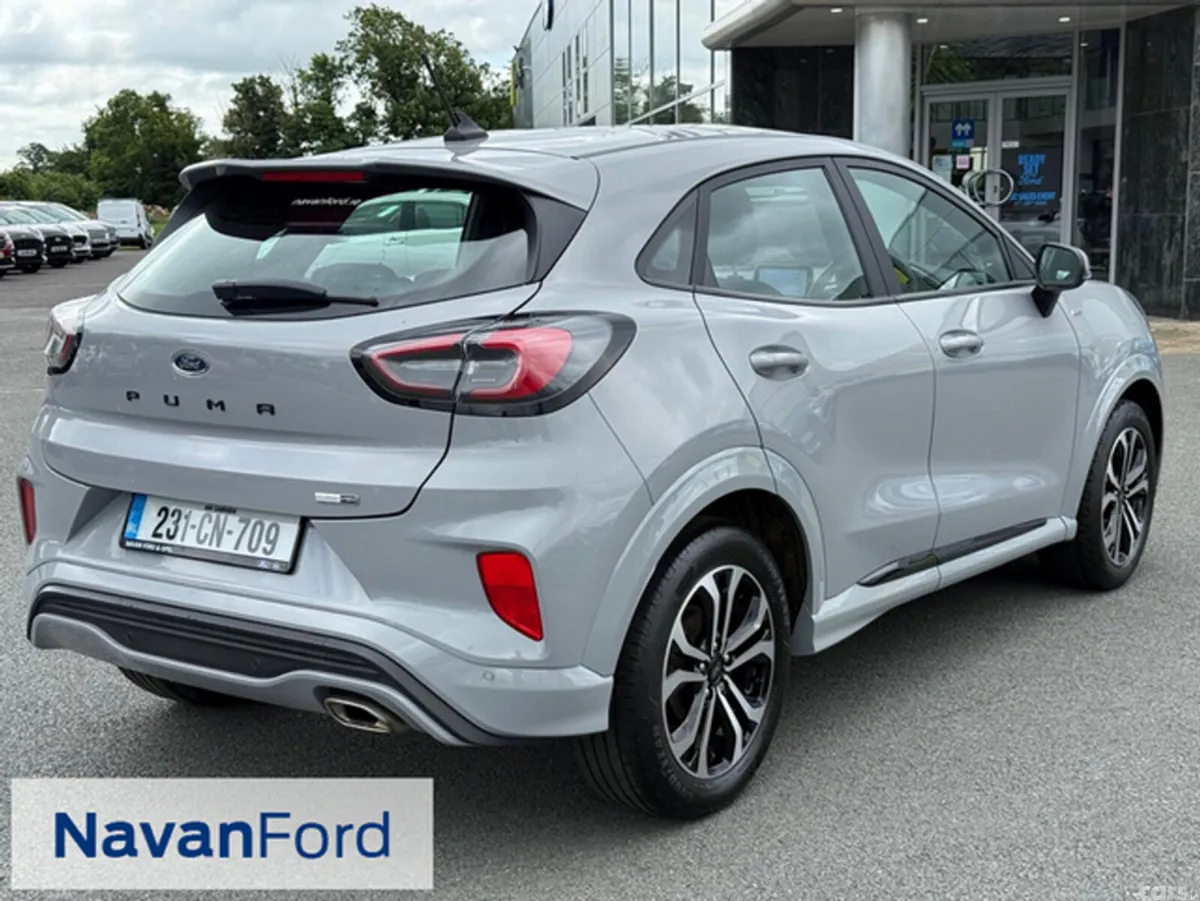 Ford Puma SUV, Petrol Hybrid, 2023, Grey