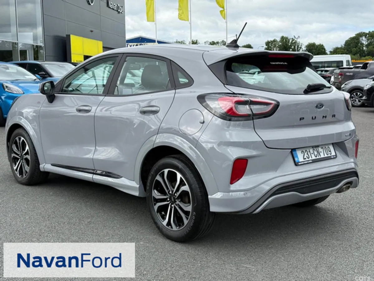 Ford Puma SUV, Petrol Hybrid, 2023, Grey