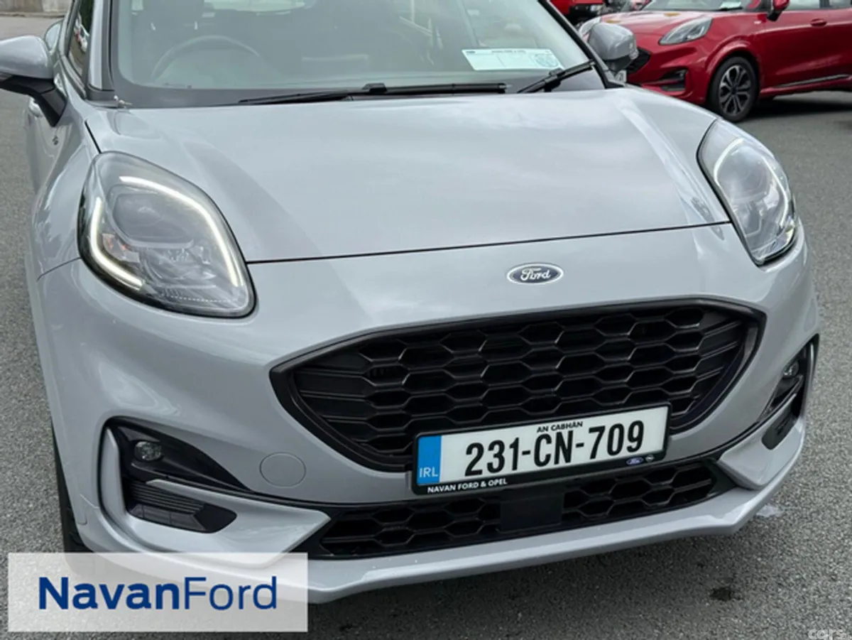 Ford Puma SUV, Petrol Hybrid, 2023, Grey