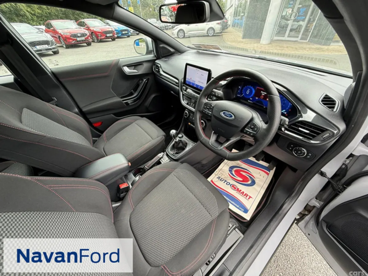 Ford Puma SUV, Petrol Hybrid, 2023, Grey