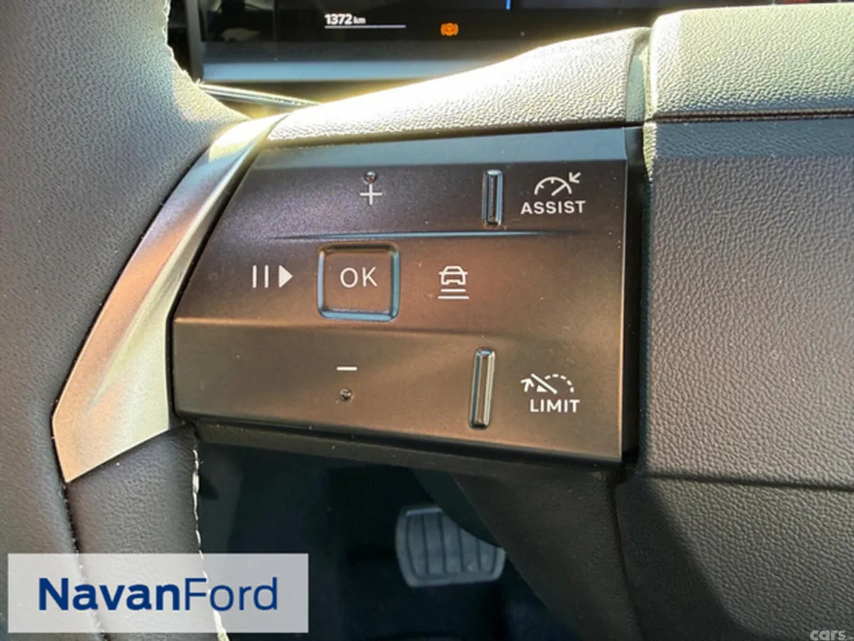 Opel Grandland SUV, Petrol, 2026, Silver