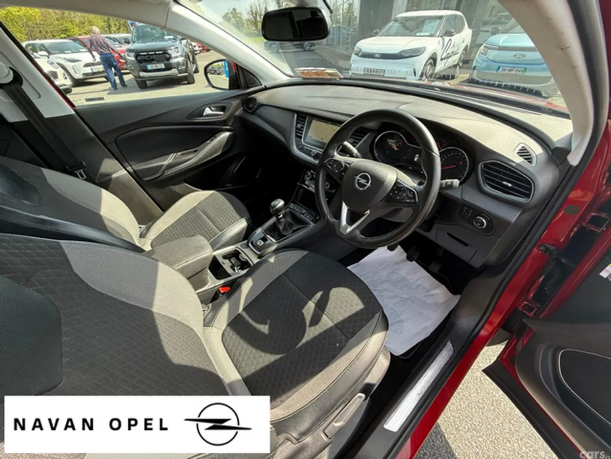 Opel Grandland X SUV, Diesel, 2018, Red