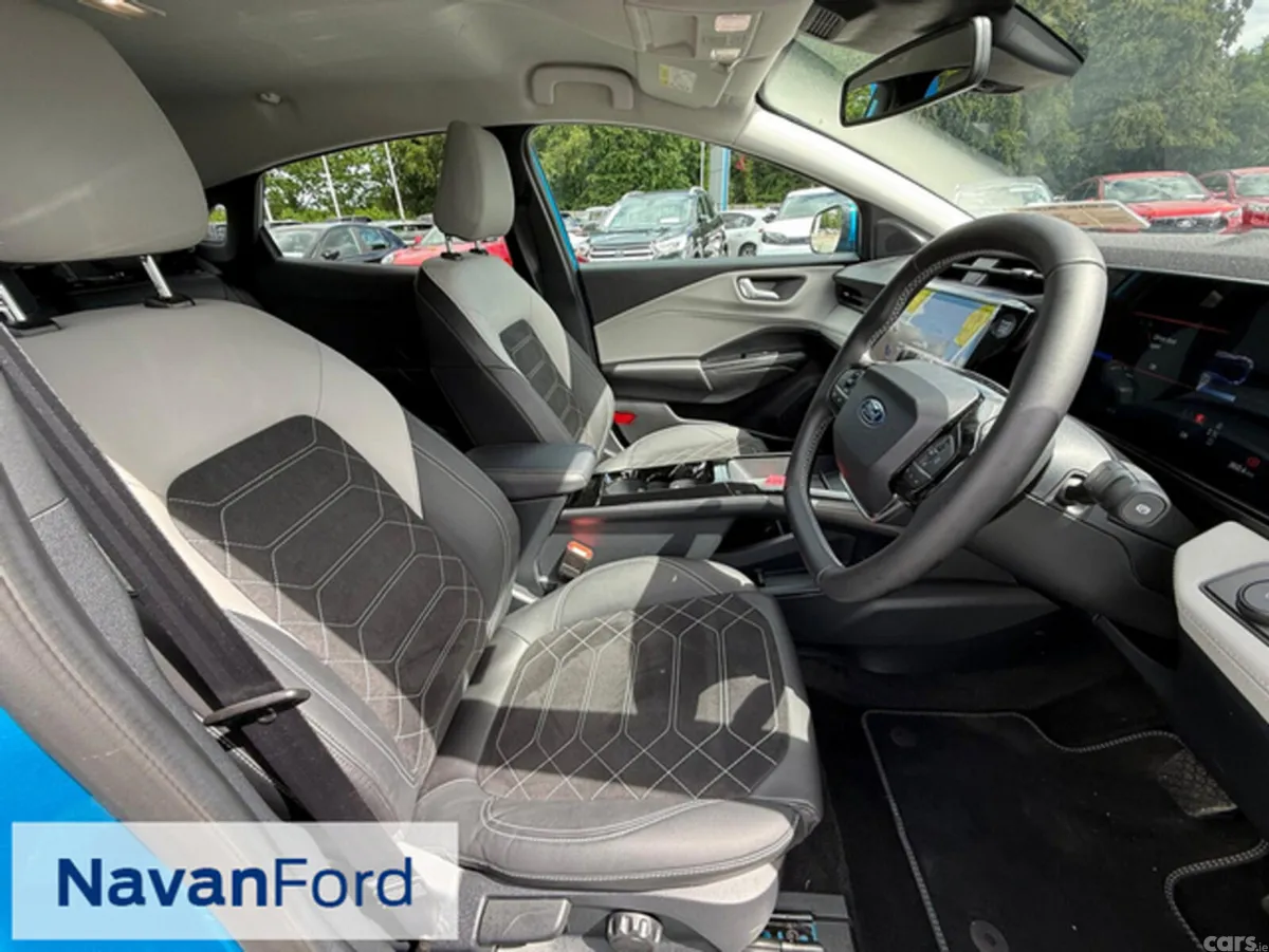 Ford Puma SUV, Electric, 2026, Blue