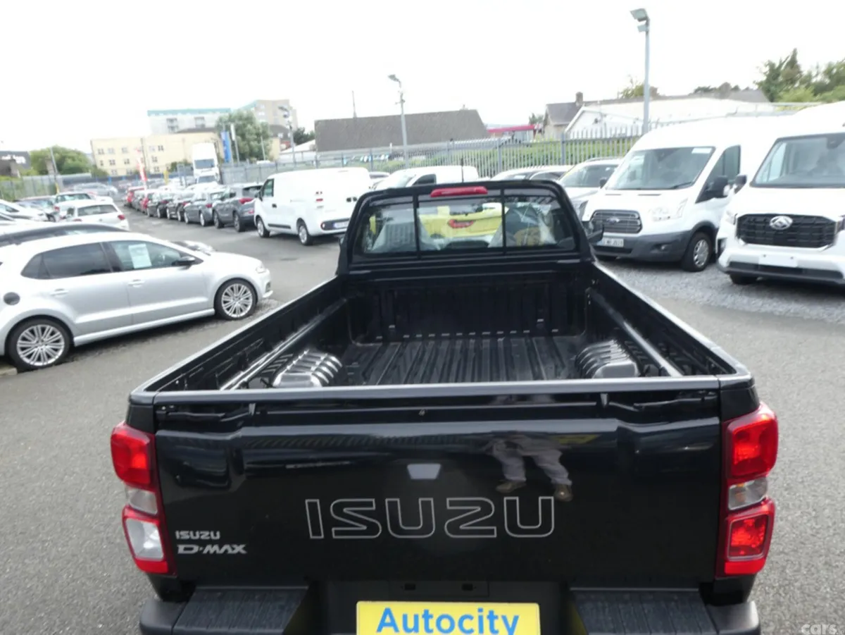Isuzu D-Max Pick Up, Diesel, 2026, Black