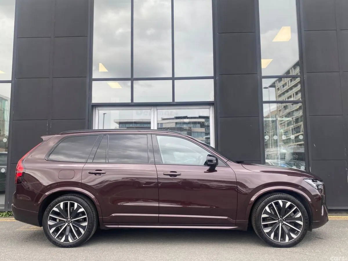 Volvo XC90 Estate, Petrol Plug-in Hybrid, 2025, Red