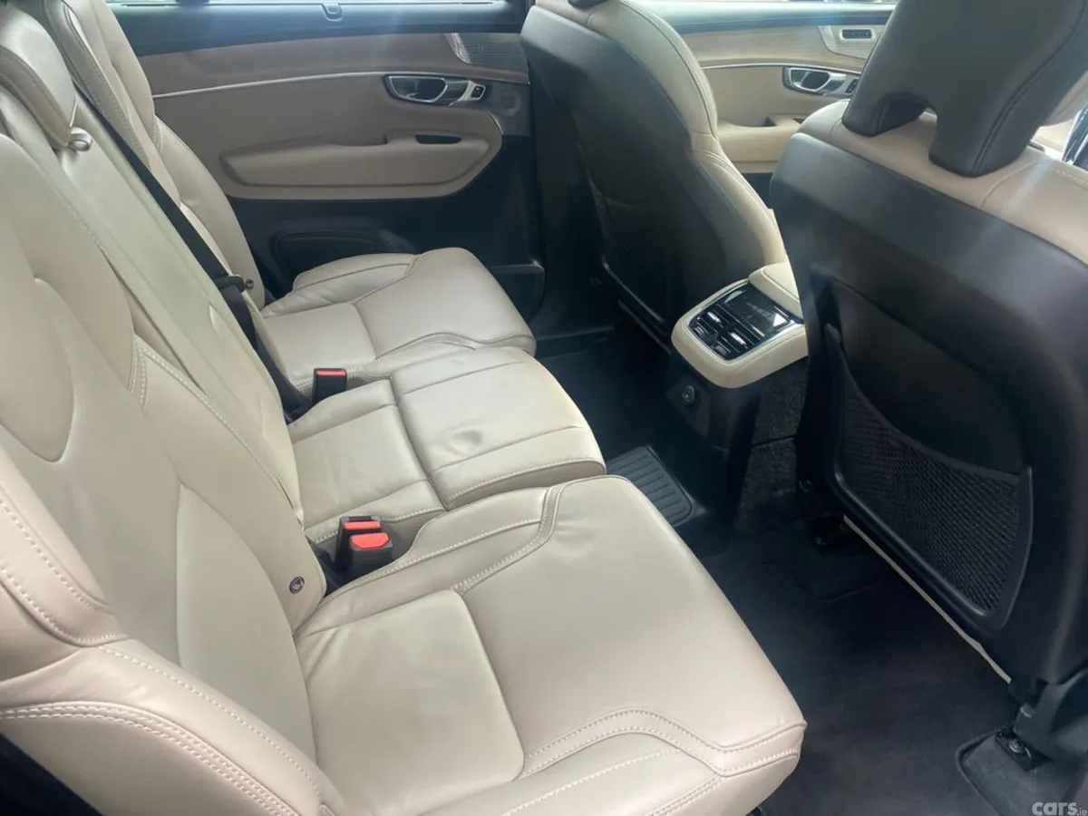 Volvo XC90 Estate, Petrol Plug-in Hybrid, 2025, Red