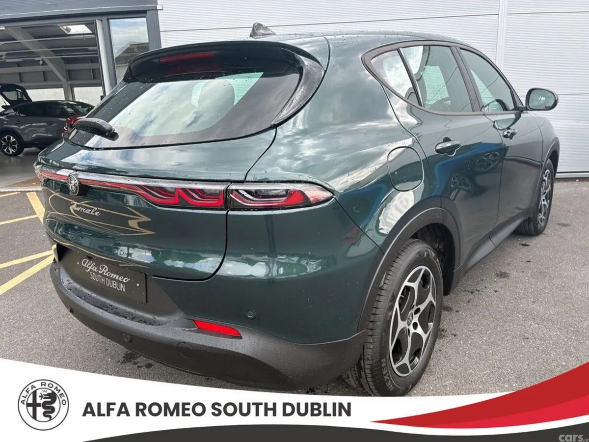 Alfa Romeo Tonale SUV, Petrol Hybrid, 2027, Green