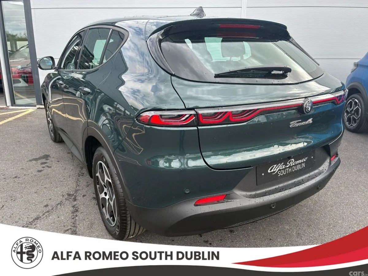 Alfa Romeo Tonale SUV, Petrol Hybrid, 2027, Green