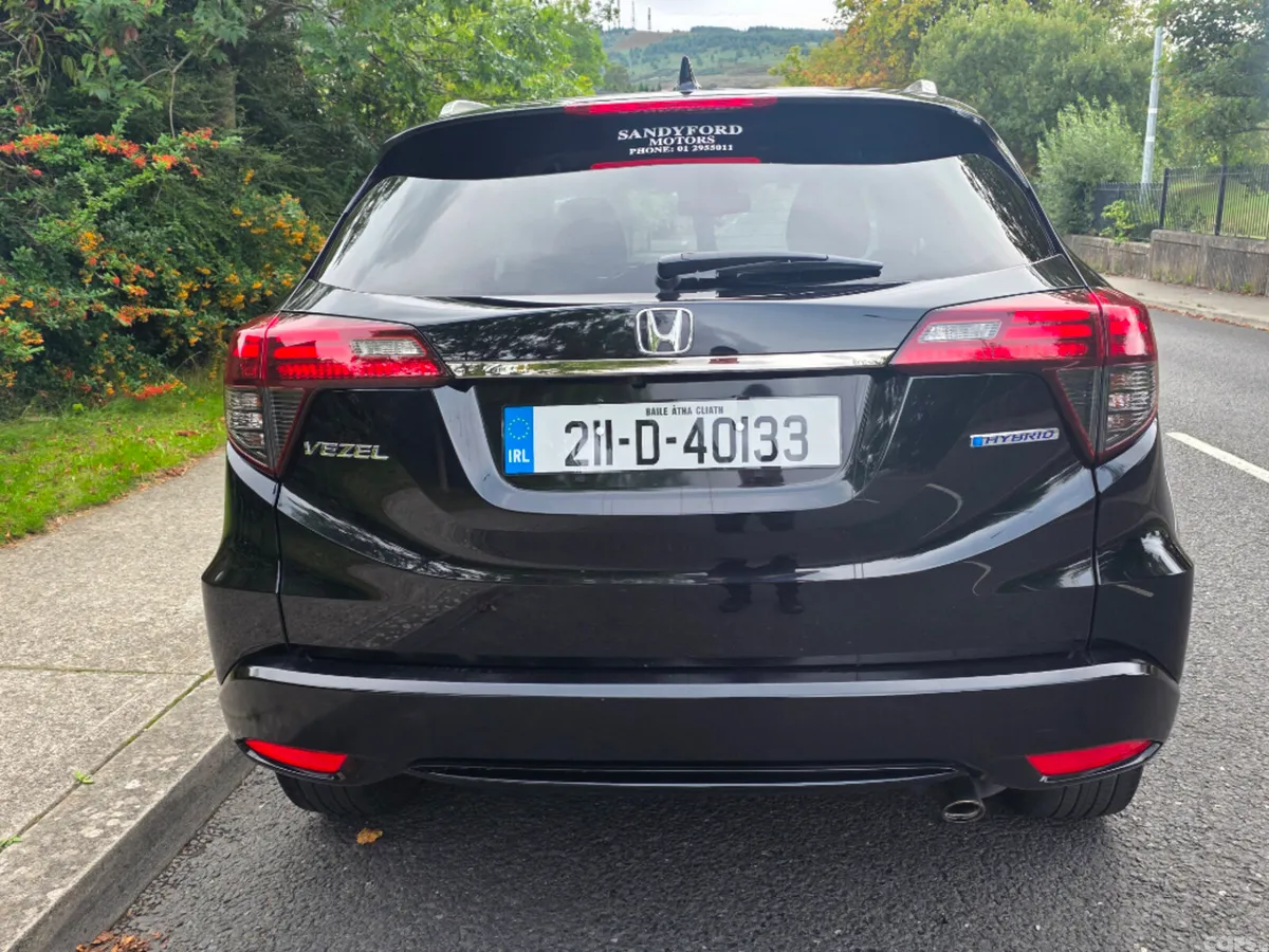 Honda Vezel Hatchback, Petrol Hybrid, 2021, Black
