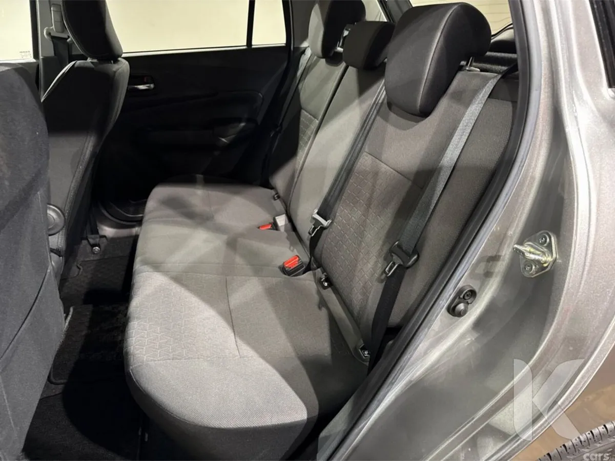 Suzuki Swift Hatchback, Petrol Hybrid, 2024, Silver
