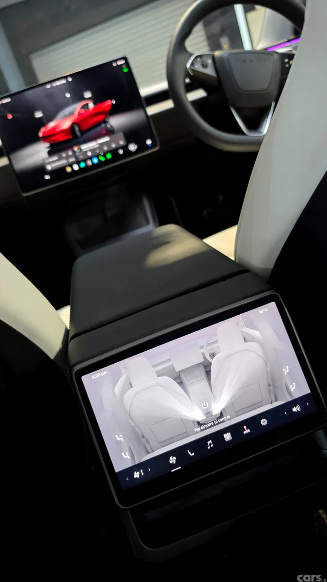 Tesla Model 3 Saloon, Electric, 2024, Red