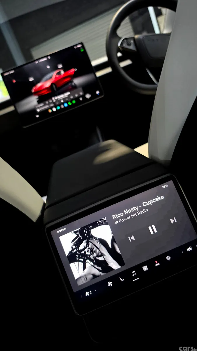 Tesla Model 3 Saloon, Electric, 2024, Red