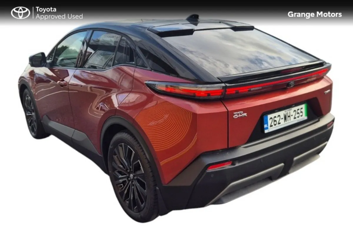 Toyota C-HR Estate, Electric, 2026, Brown