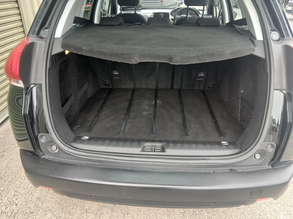 Peugeot 2008 SUV, Diesel, 2015, Black