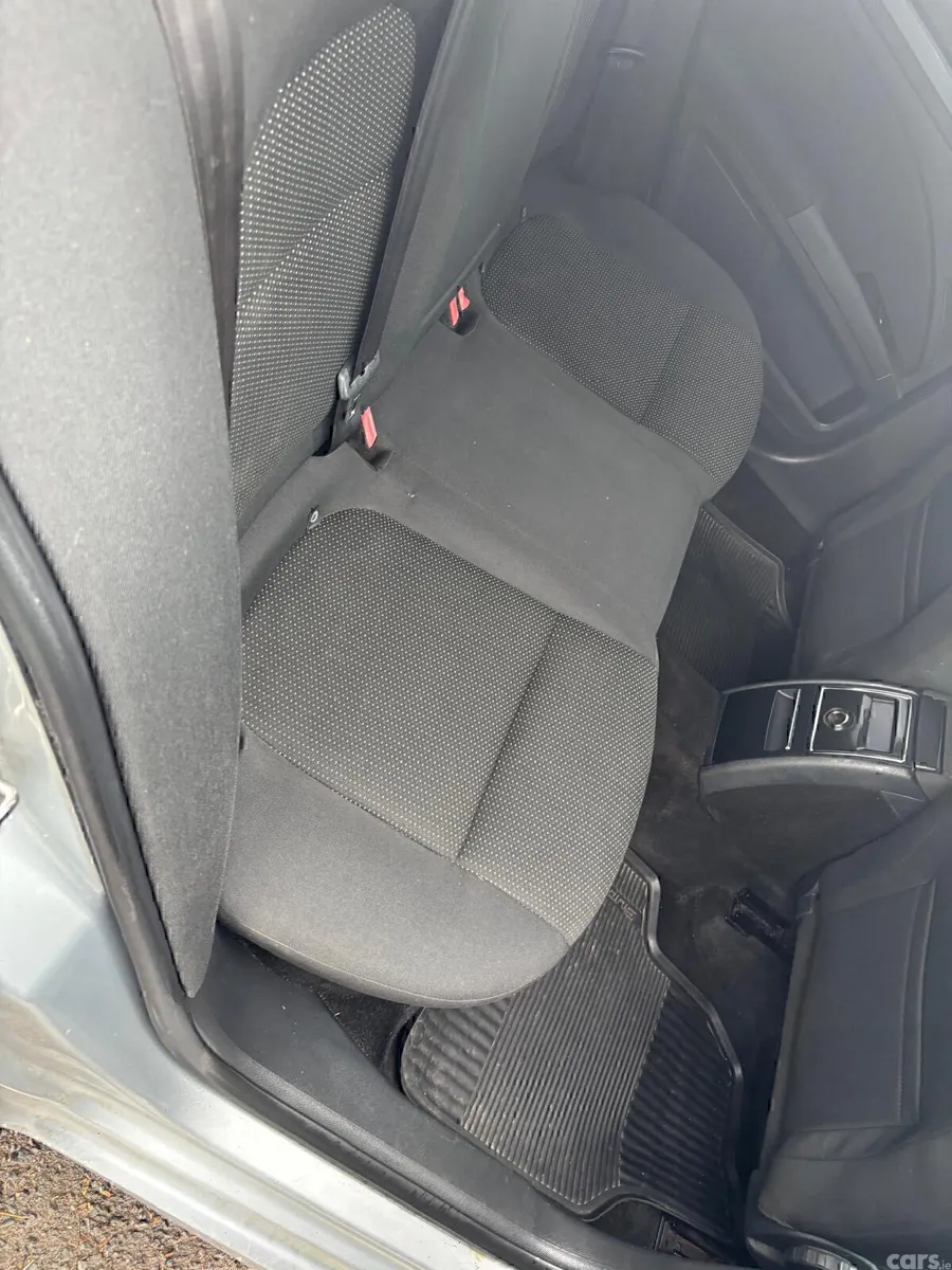 Skoda Superb Hatchback, Diesel, 2012, Silver
