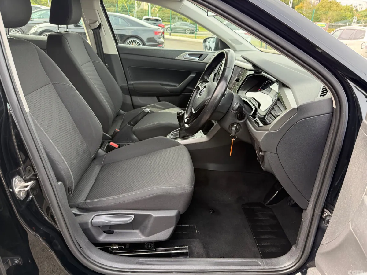 Volkswagen Polo Hatchback, Petrol, 2019, Black