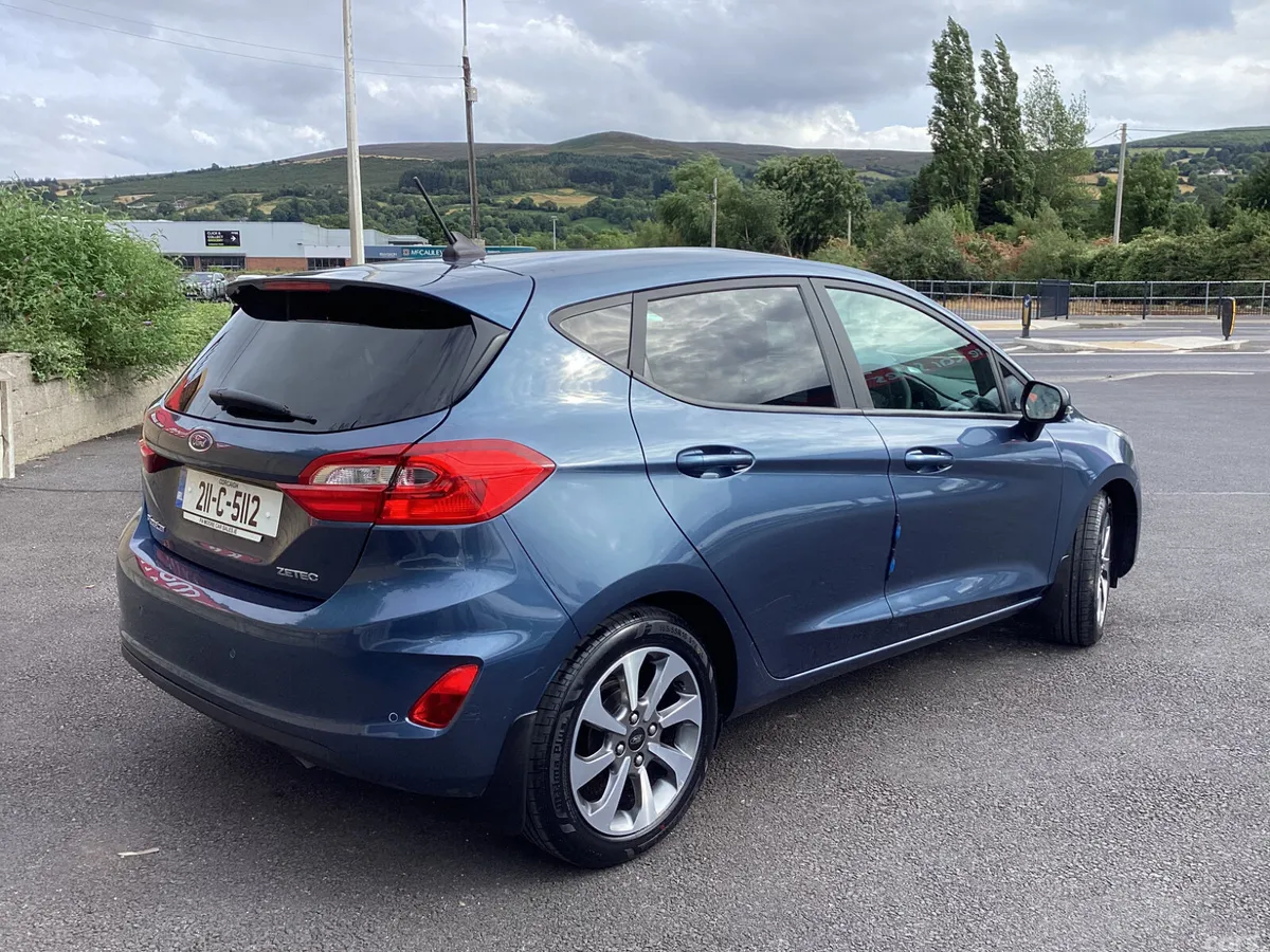 Ford Fiesta Hatchback, Petrol, 2021, Blue